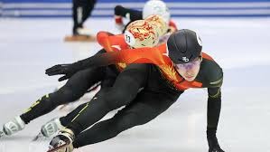 2025远安马拉松鸣枪开跑